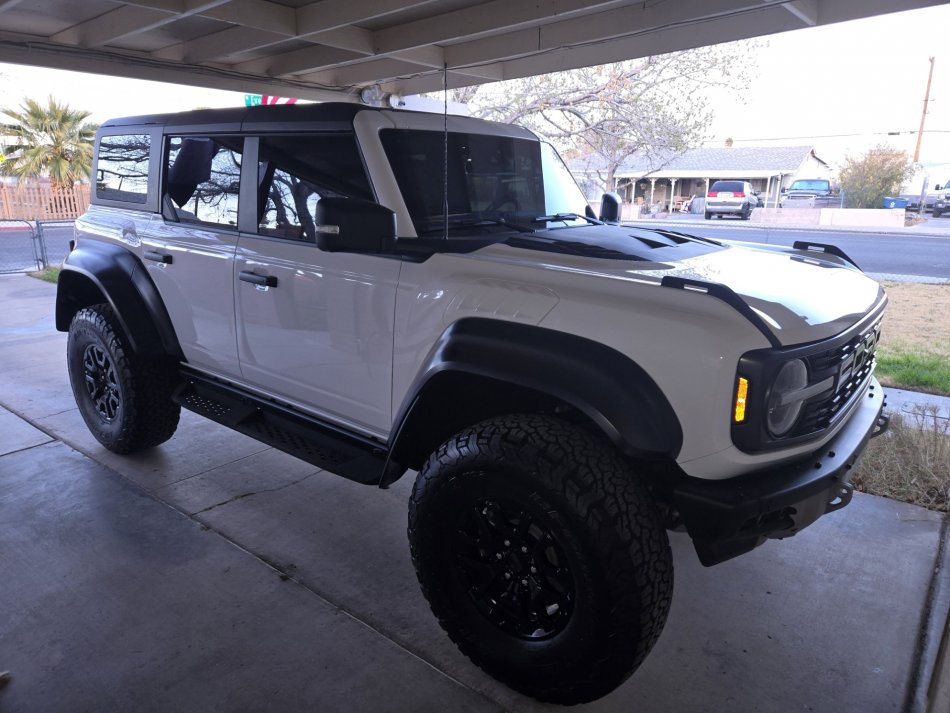 2023 Ford Bronco Raptor passenger side.jpg